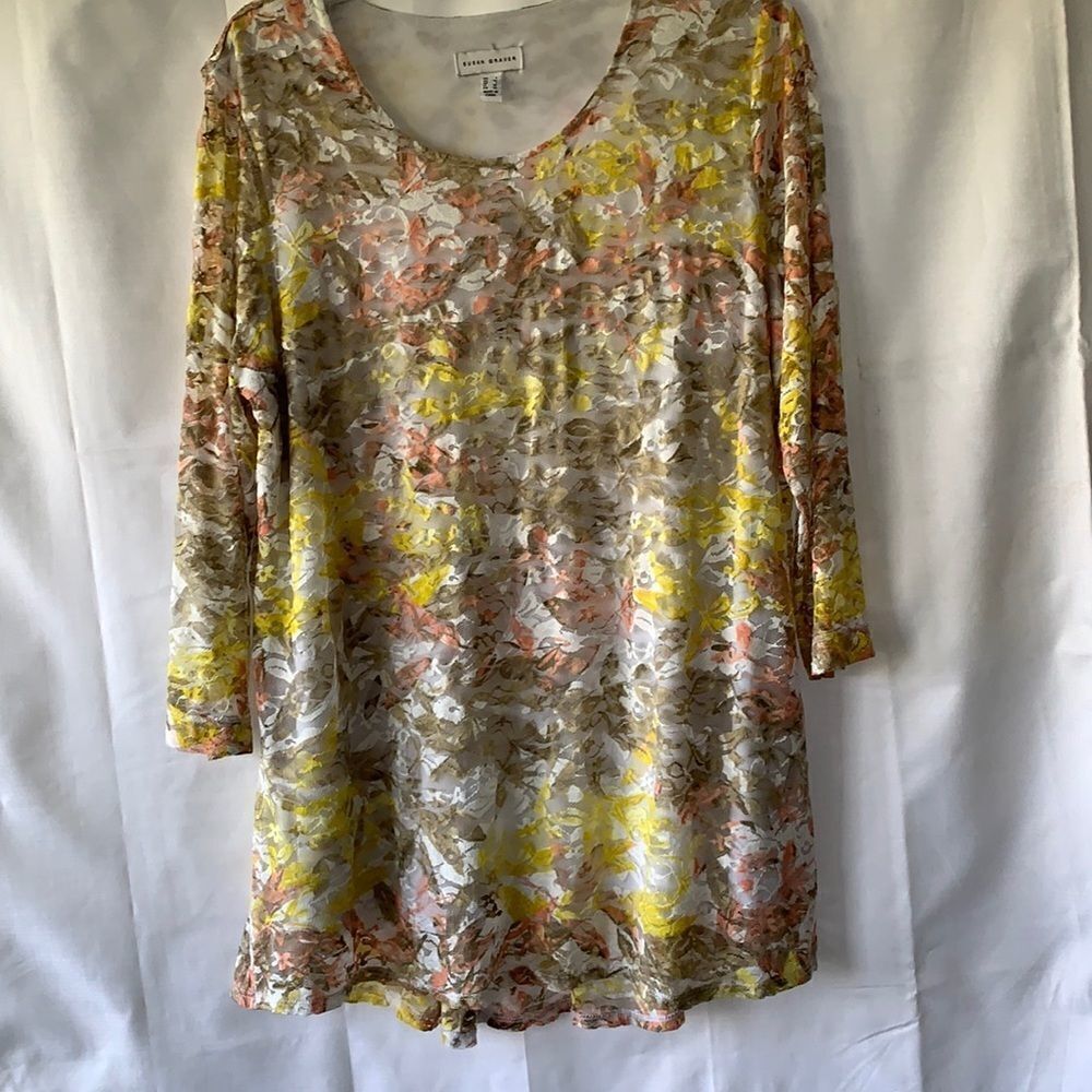 Susan Graver size large three-quarter sleeve lace (over lined tank) tunic/top.